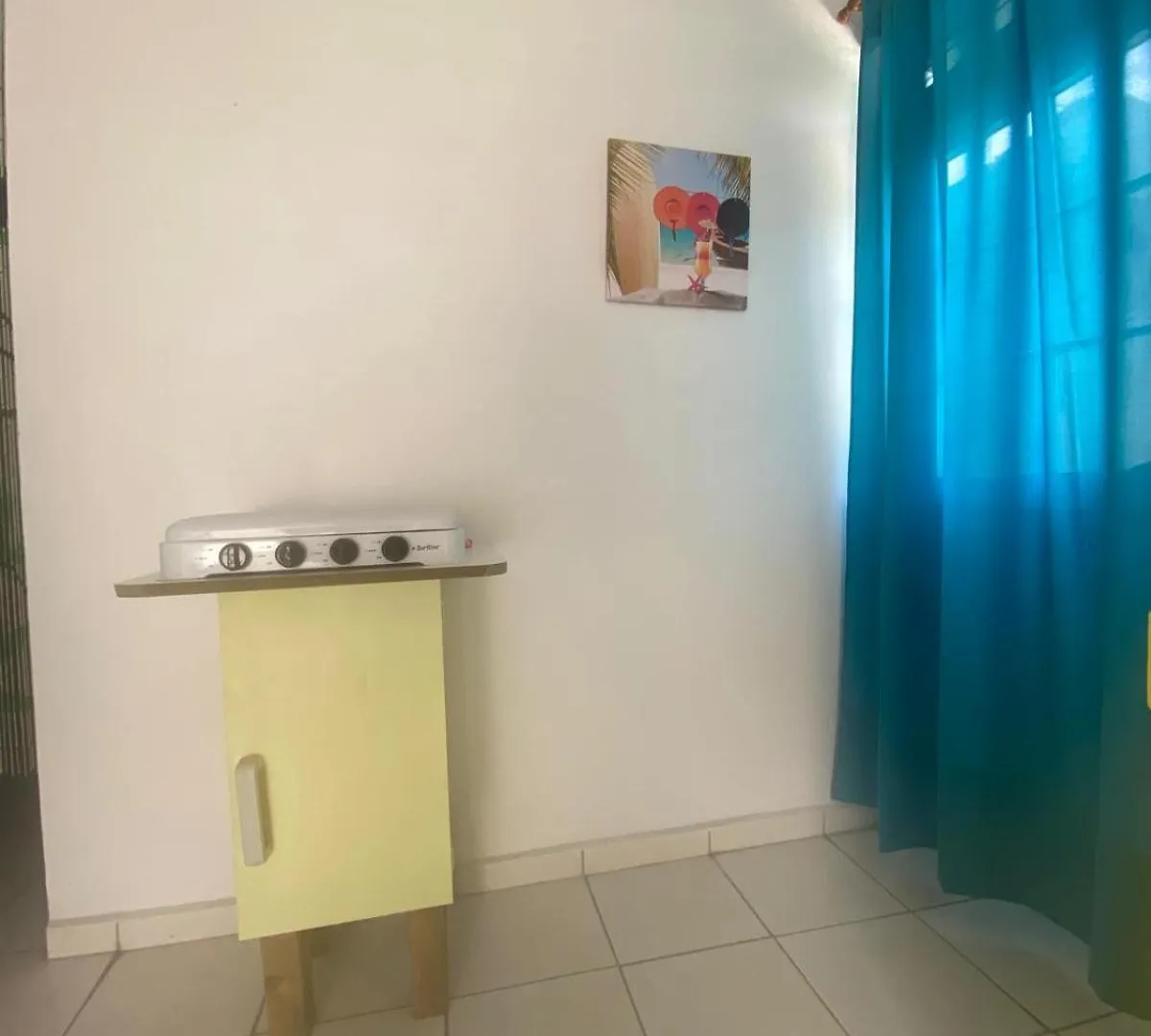 Studio Bleu Du Ciel Bouillante Apartament